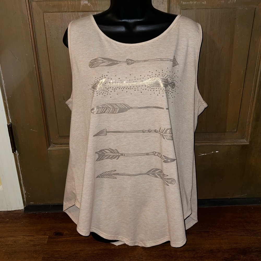 SJS Beige Sleeveless Gold Arrow Design Cut Out Back Tank Top Size 3XL